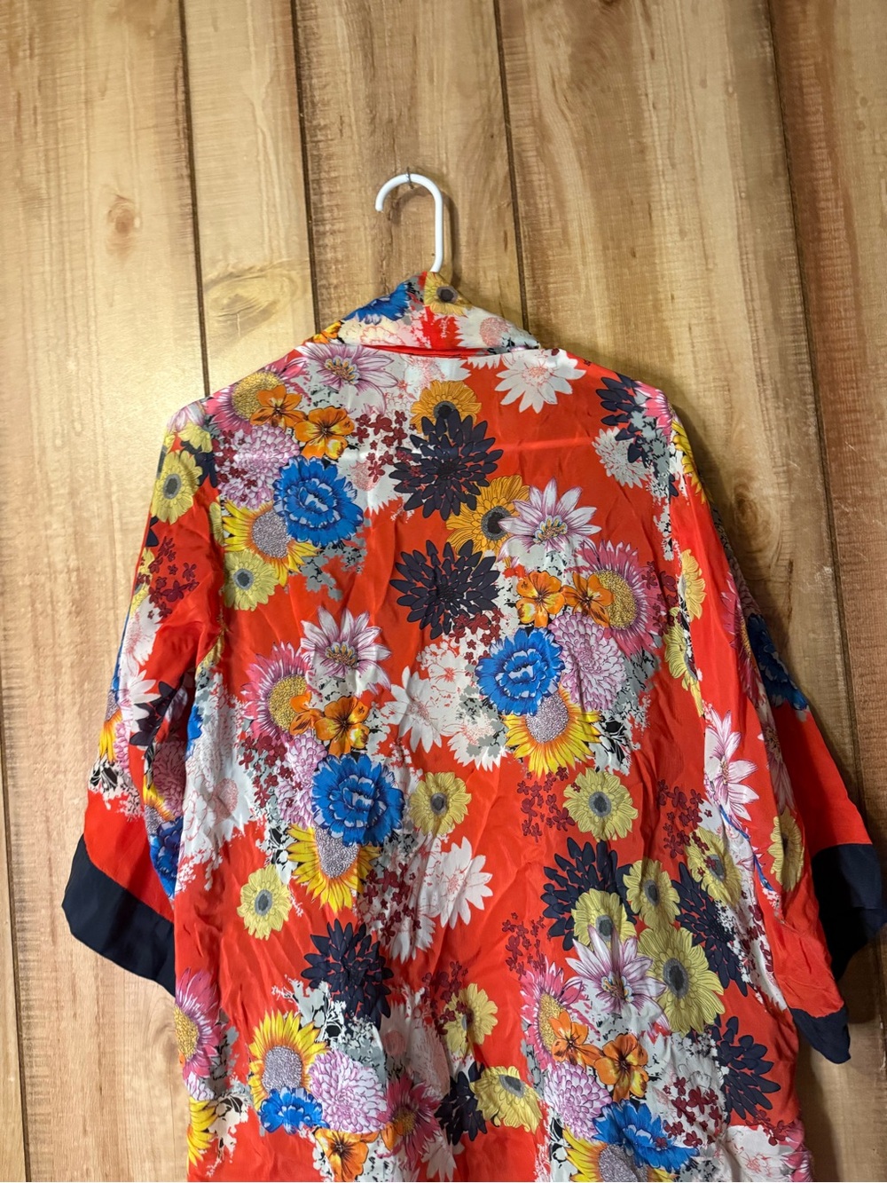 Johnny Was Mishka Rose
Embroidery Silk Kimono Jacket $288 Retail - Picture 11 of 14
